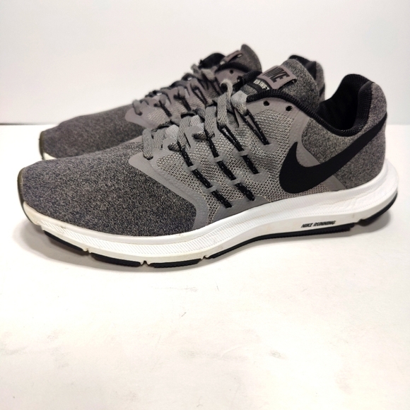 Nike Run Swift Running Gray Sneaker Athletic Lace Up Shoes Women's Size 9.5 - Picture 1 of 10